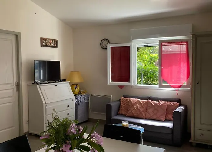 Maison De Lachanau בית נופש *